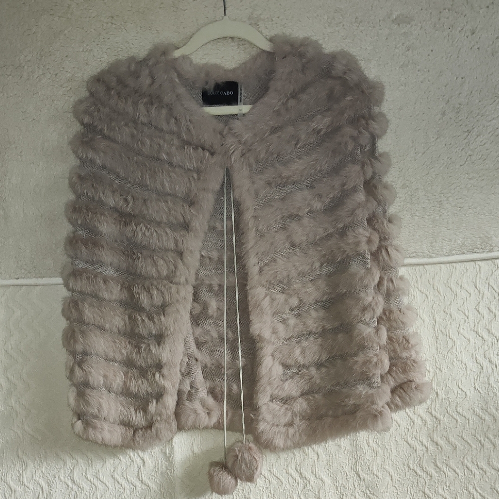 Dolce Cabo Fur Cape - Taupe